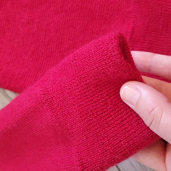**Jos A Bank Red Wool Button Sweater - Picture 10 of 10